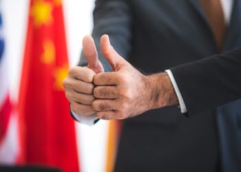 concept of diplomatic and international business cooperation